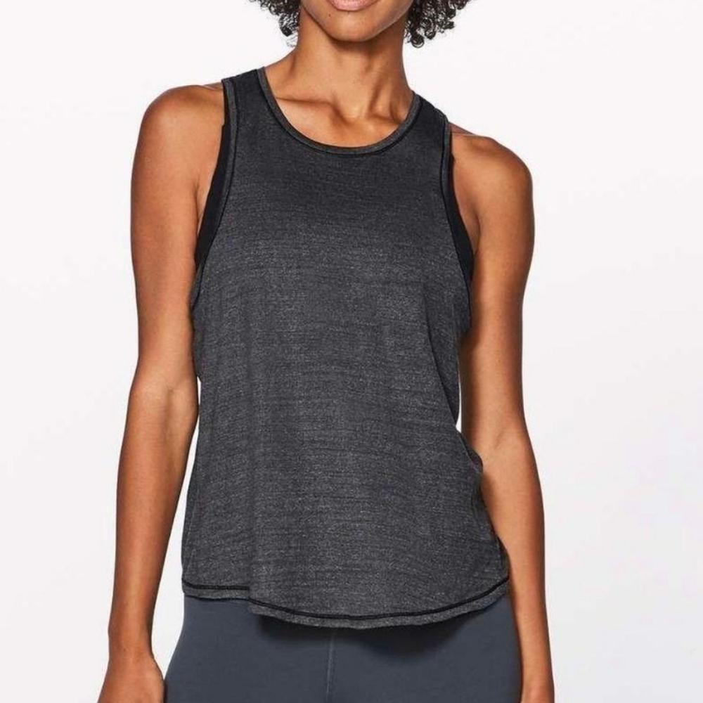 Lululemon Twist And Reach Open Back Split Tank Top with Sports Bra Size 2